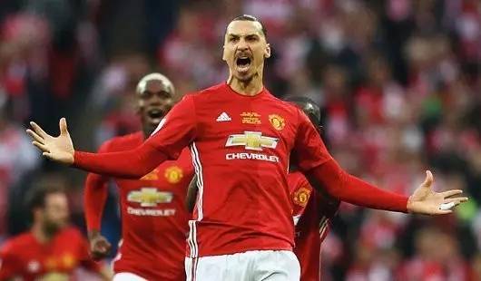 场上球员迅 场上球员迅