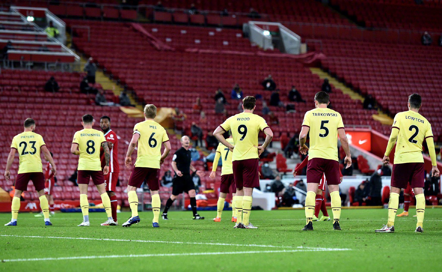 便无奈地展 便无奈地展